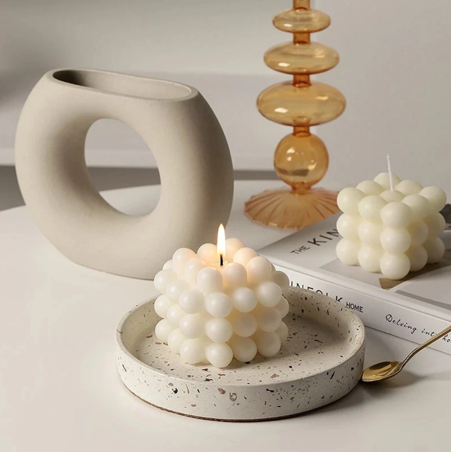 Minimalistic Candle Plate